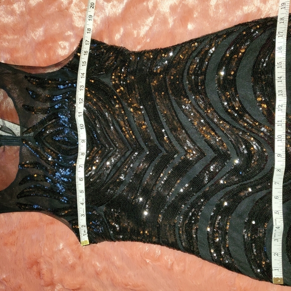 Sexy Black Sequined Gown - Picture 7 of 8